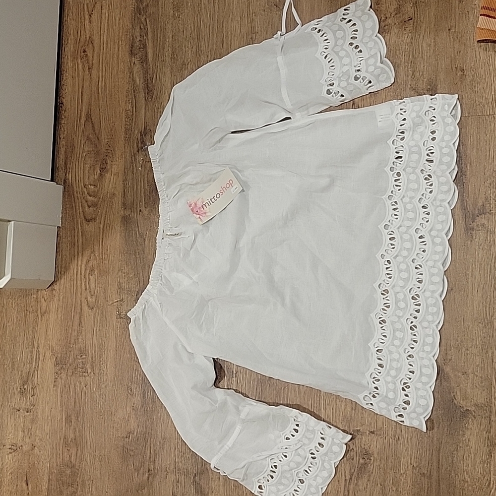 NWT- Mittoshop scalloped sheer top